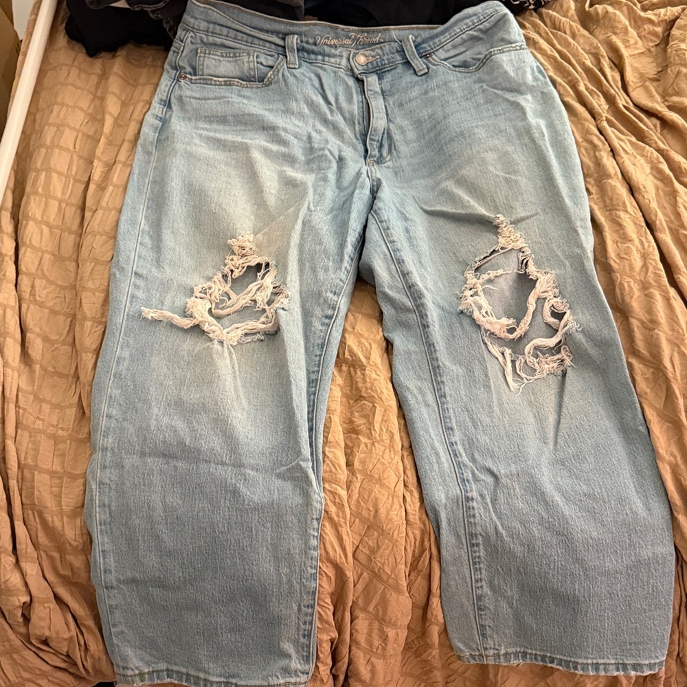 Universal Thread Distressed Light Blue Boyfriend Jeans